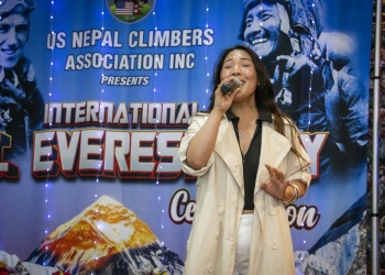 Everest-day_140