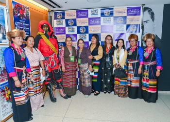 61D701FA-AE37-4DA2-BF8D-CC422532FE39