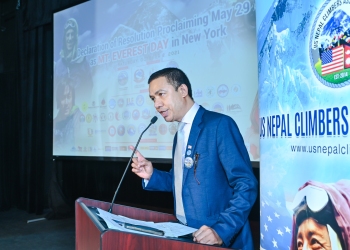 636740FE-B9F9-4B87-884D-9D788D7567EF