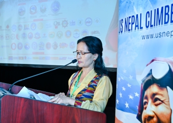 6E726F41-DE03-46FA-8A95-C2B249B412ED