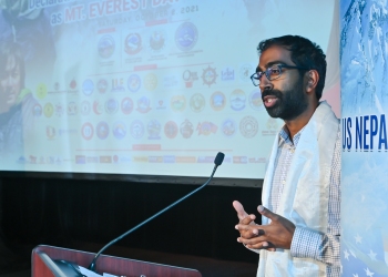 784E4219-F8F8-4BF8-B4B7-A8B52AAFEF8A